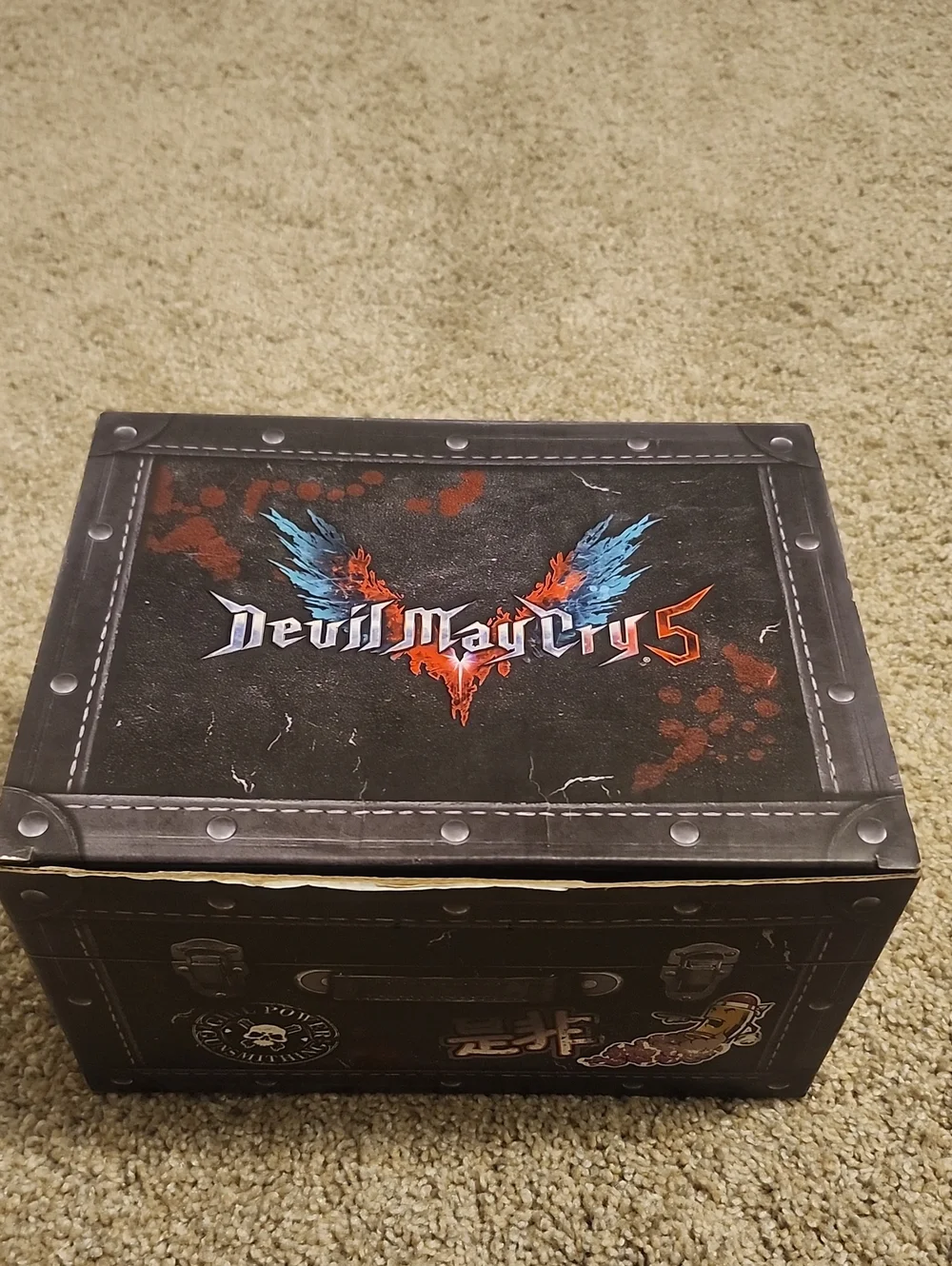 PS4 Devil May Cry 5 Collector's Edition